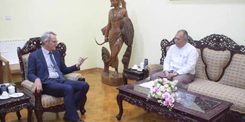 Humanitarian Cooperation : Meeting with the UN and WFP Representative ...