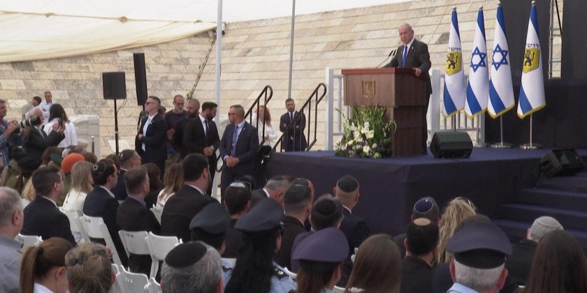 Netanyahu hails soldiers 'heroism' as Israel marks Memorial Day ...