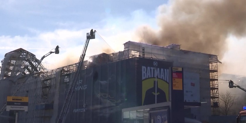 Fire destroys historic Copenhagen building | Myanmar International TV