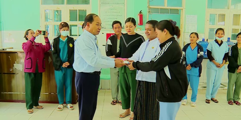 Tour in Homalin : Sagaing Region Chief Minister visits Homalin ...