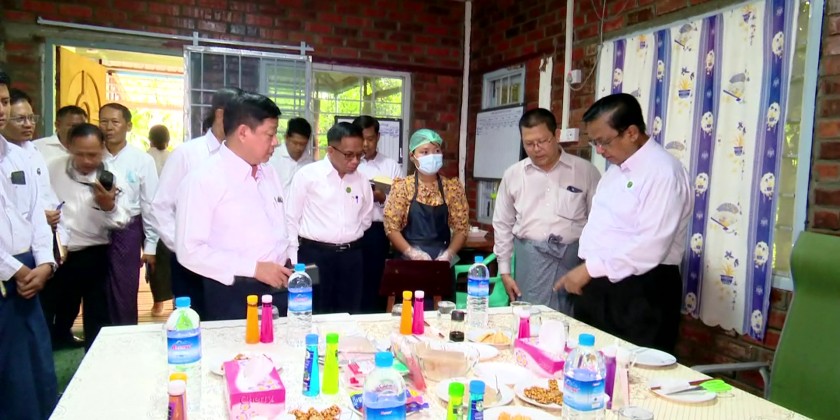 MSME Development: Union Minister inspects local businesses in Nay Pyi ...