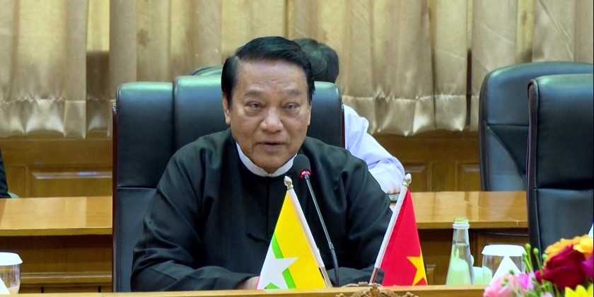 Pyithu Hluttaw Speaker U Khin Yi receives Vietnamese Foreign Minister Le Hoai Trung in Nay Pyi Taw; both sides pledge cooperation in youth, women, and technology