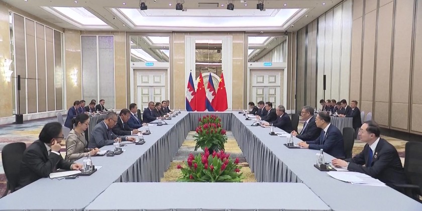 Chinese Premier meets Cambodian Prime Minister | Myanmar International TV