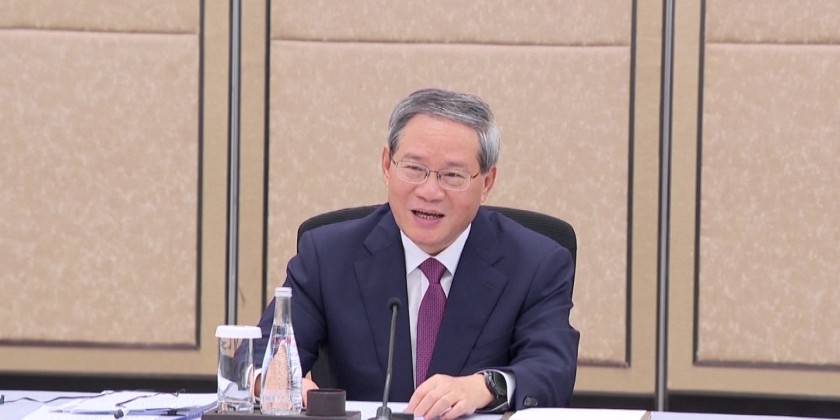 Chinese Premier meets Cambodian Prime Minister | Myanmar International TV
