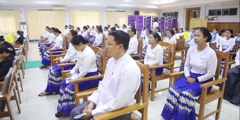 Closing ceremony of refresher course: MoL Union Minister gave necessary ...