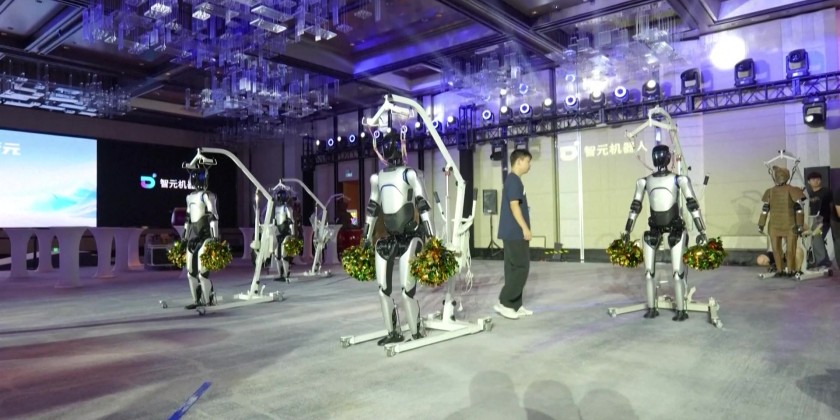The customized robot rental business is gaining momentum in Beijing ...