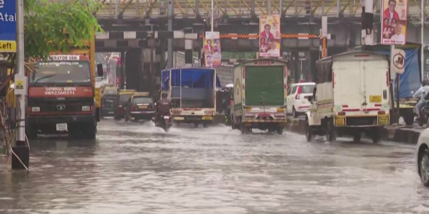 Monsoon rains flood parts of India's Mumbai | Myanmar International TV