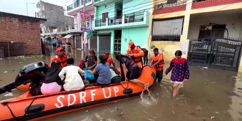 Heavy rains cause floods and landslides in northern India | Myanmar ...