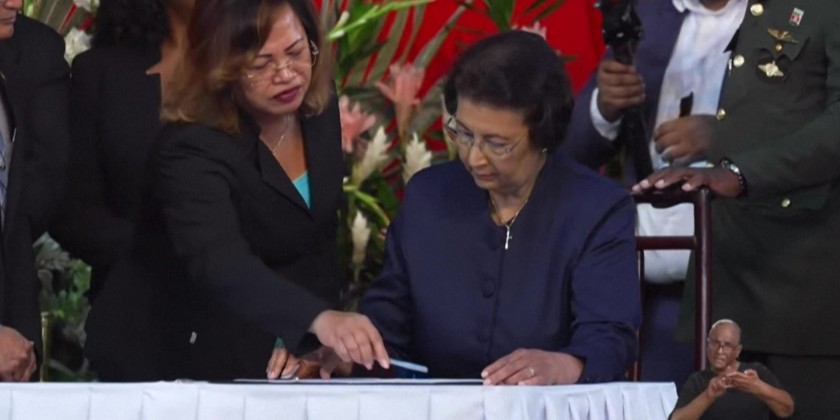 Jennifer Geerlings-Simons is sworn in as first woman president of ...