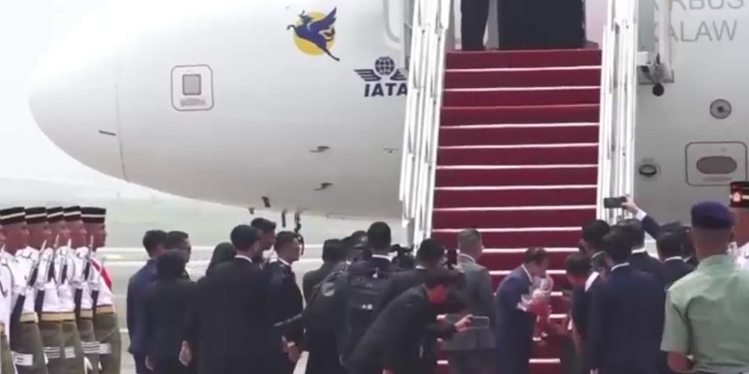 Official Visit to Malaysia: President arrived at Kuala Lumpur Intl ...