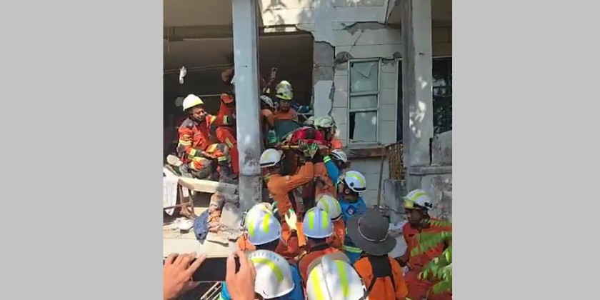 Rescued alive after 91 hours: A 63-year-old woman trapped for 91 hours ...