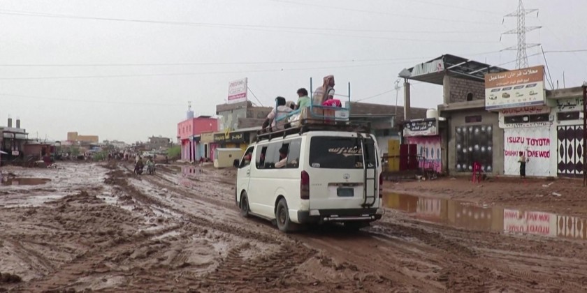 17 people killed, five missing in flooding in western Yemen | Myanmar ...