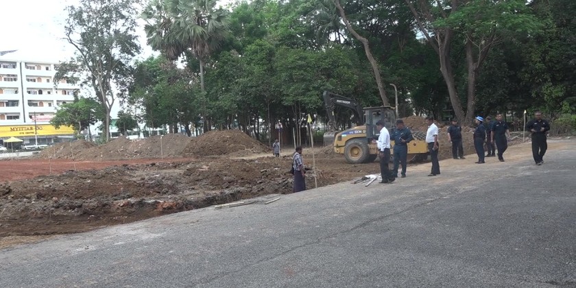 Yangon City Development Works: Mayor inspects road construction and ...
