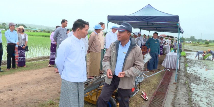 Comparative demonstration: MoALI Union Minister observed demonstration ...