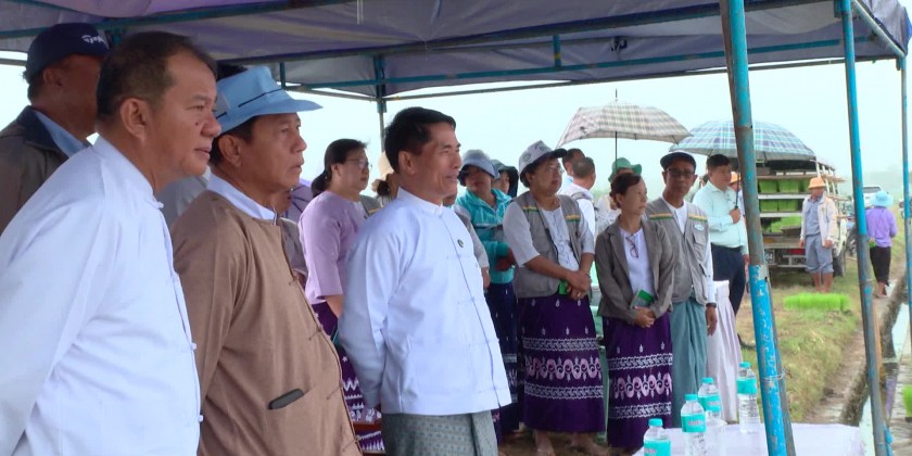 Comparative demonstration: MoALI Union Minister observed demonstration ...